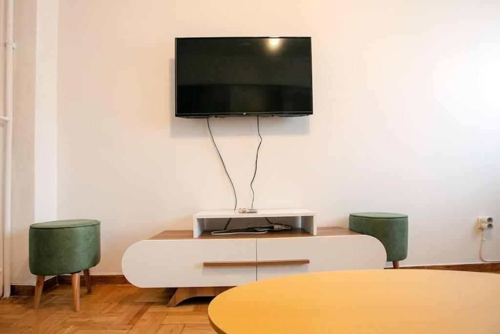 Stylish And Comfortable Apartment Athènes Extérieur photo